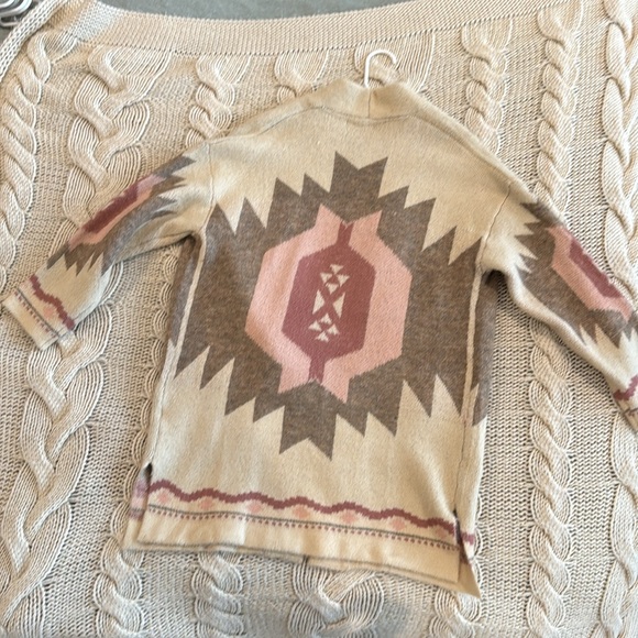 Geometric Patterned Beige Sweater - Picture 2 of 2
